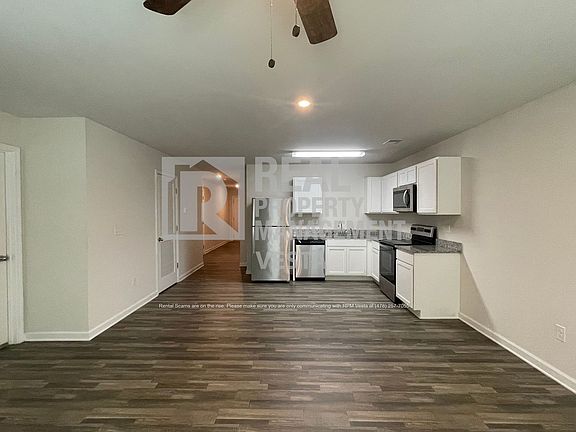 2nd image of 254 Beaumont Hts