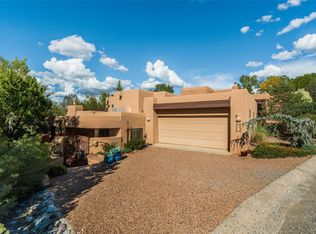 690 La Viveza Ct, Santa Fe, NM 87501