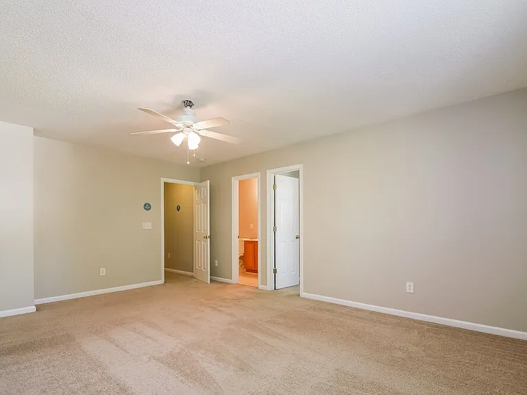 4904 Tommans Trl — Photo 11