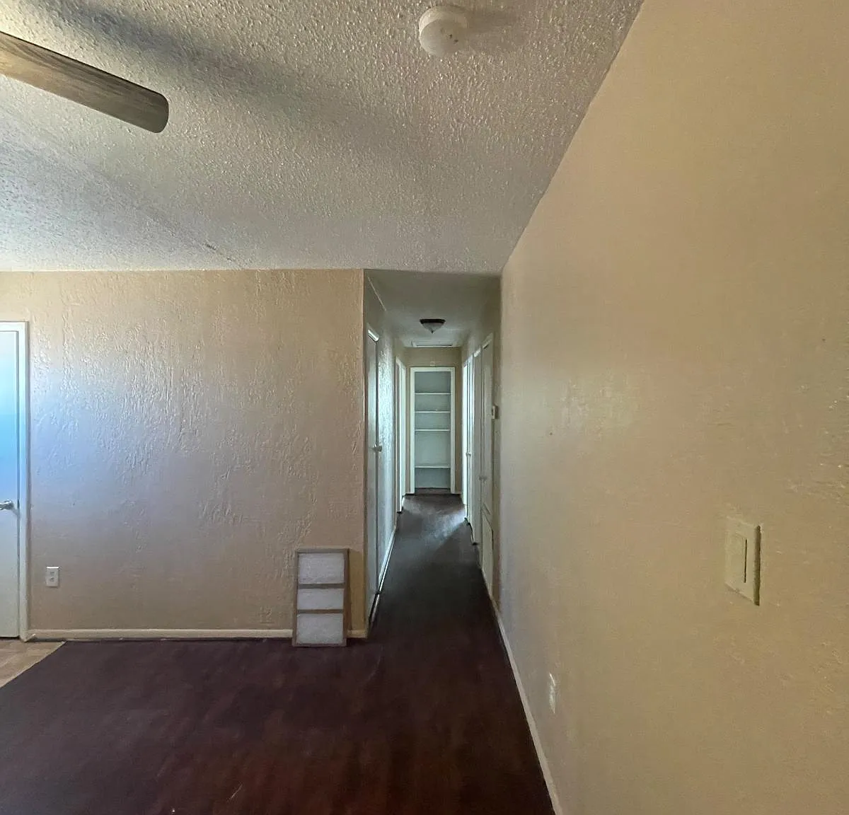 3 bed, 1225 sqft, $1,000 — Photo 3