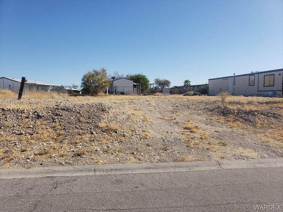 1st image of 692 Citrus St