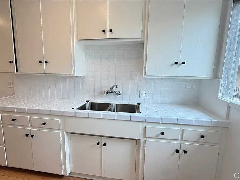 919 N Orange Grove Ave #6 — Photo 11