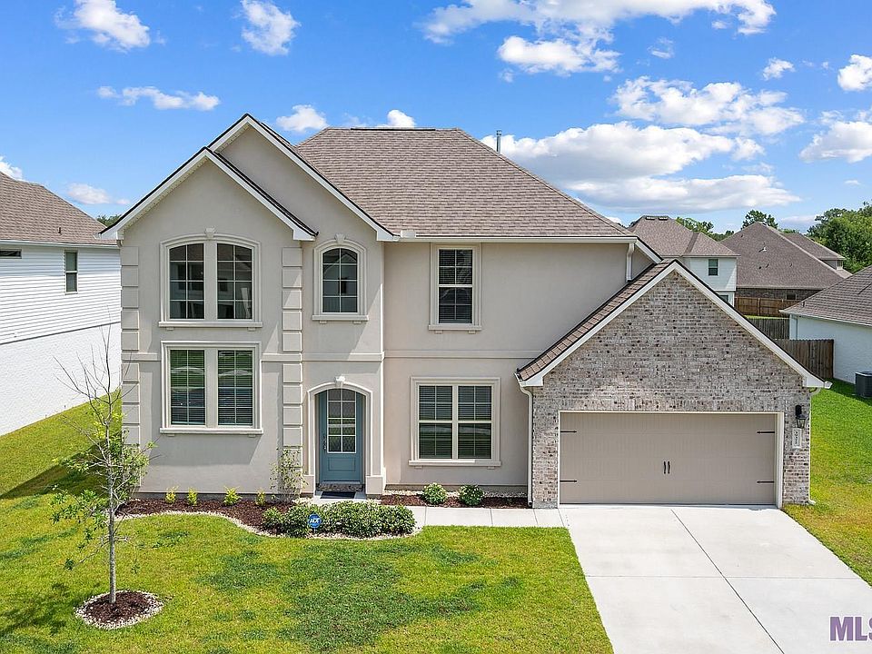 1st image of 39372 Nutall Oak Ave