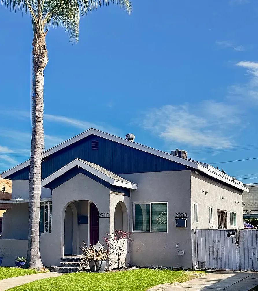3 bed, 1100 sqft, $3,600 — Photo 1