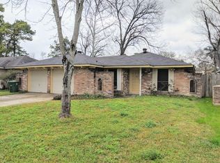 7722 Breezeway St, Houston, TX 77040