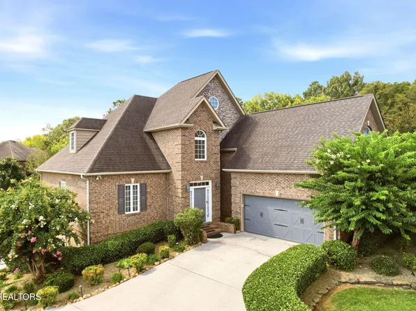 765 Deep Woods Ln, Seymour, TN 37865