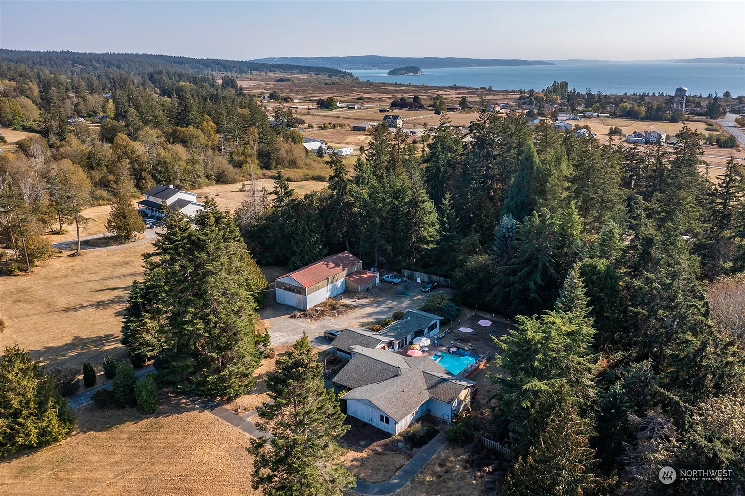 410 Silver Lake Road photo 1