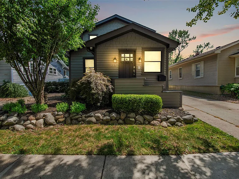 1444 Bennaville Ave — Photo 1