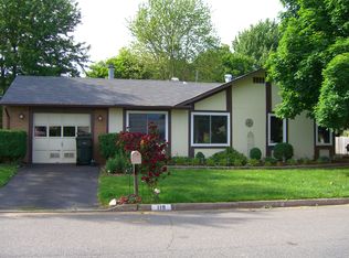 119 Harvest Ln, Sterling, VA 20164