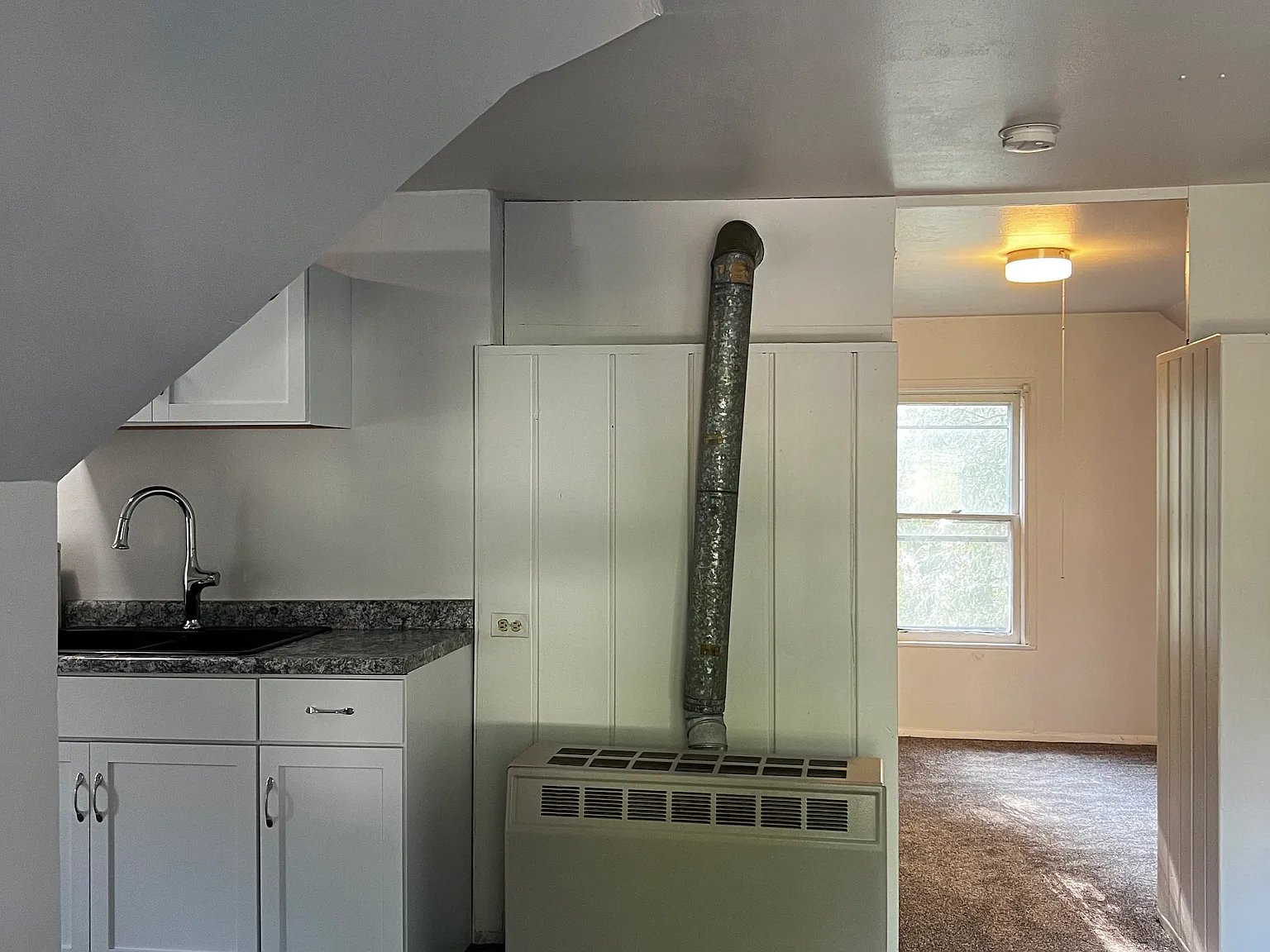 1 bed, 750 sqft, $695 — Photo 4