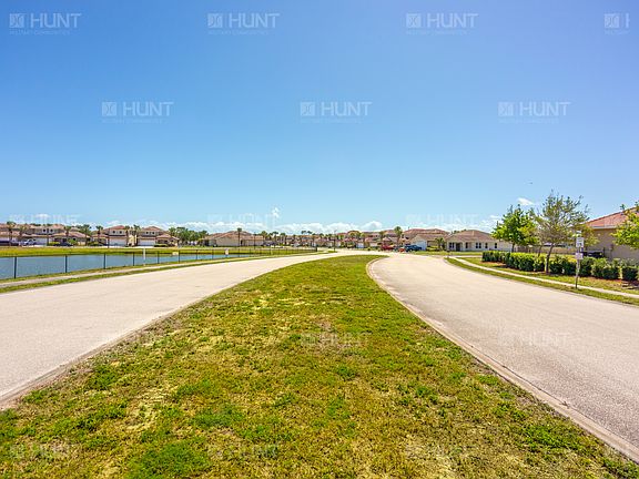 4th image of 401 Merlin Ave