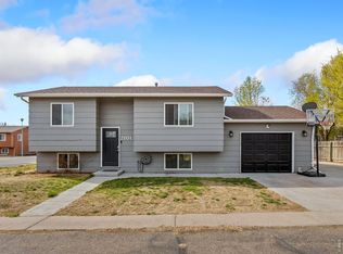 2101 Wedgewood Ct, Greeley, CO 80631