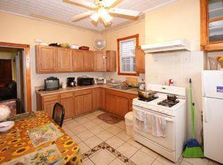 610 14th St, Union City, NJ 07087