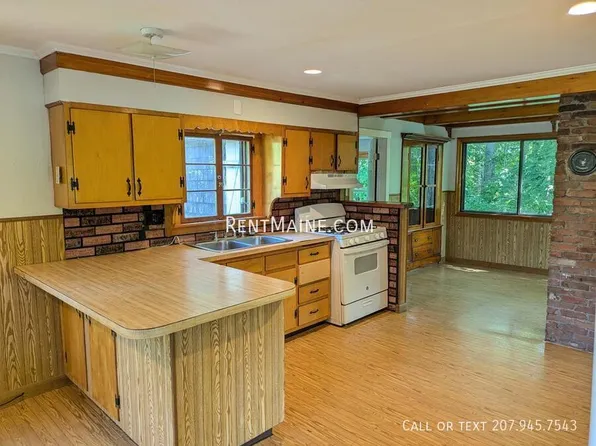 5 Wickett Ln, Old Town, ME 04468