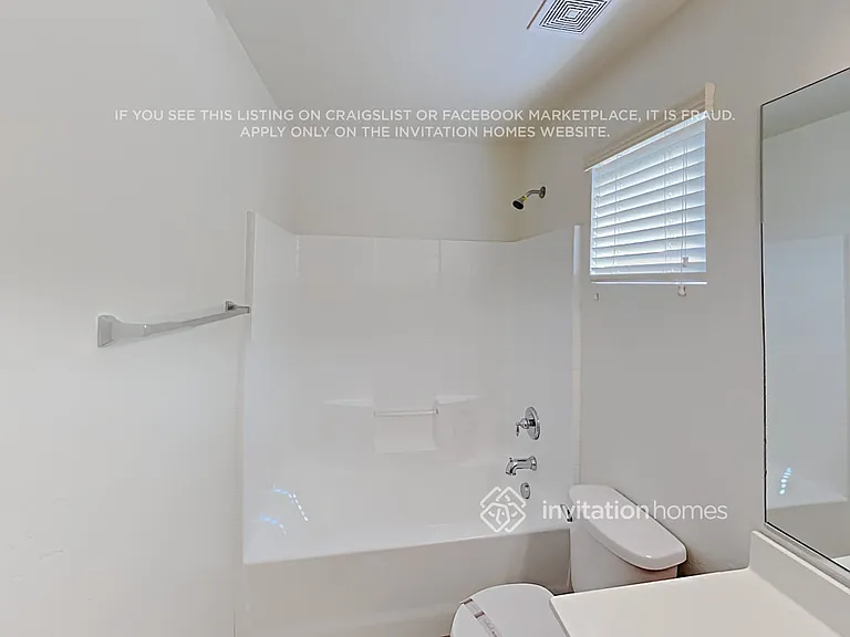 3036 S 101st Dr — Photo 17