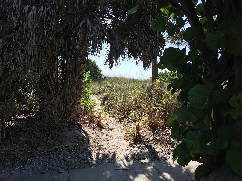 2nd image of Pass-a-grille Way