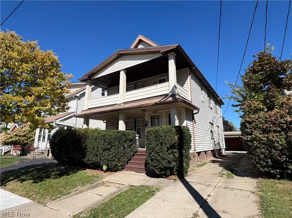 18007 Harland Ave, Cleveland, OH 44119