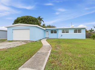 328 Ponte Vedra Rd, Palm Springs, FL 33461