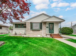 3131 Strong St, Highland, IN 46322