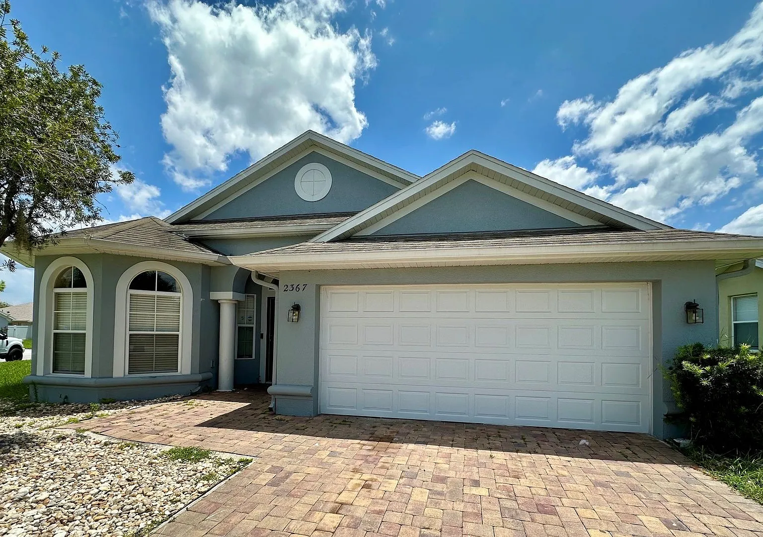 4/2 in Wyndham Lakes! Available NOW! — Photo 1