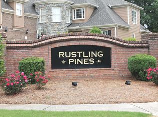 2709 Rustling Pines Ct, Marietta, GA 30062