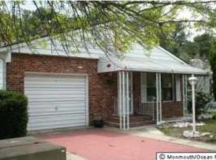 106 Pulaski Blvd, Toms River, NJ 08757