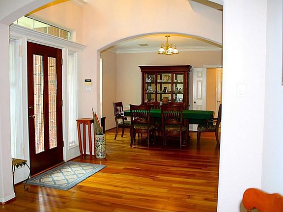 5th image of 1806 Maidenhair Ln