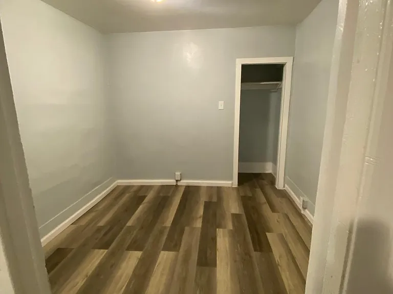 910 Park St #2 — Photo 1