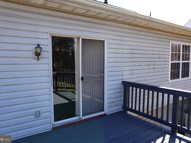 14882 Geranium Ct — Photo 7