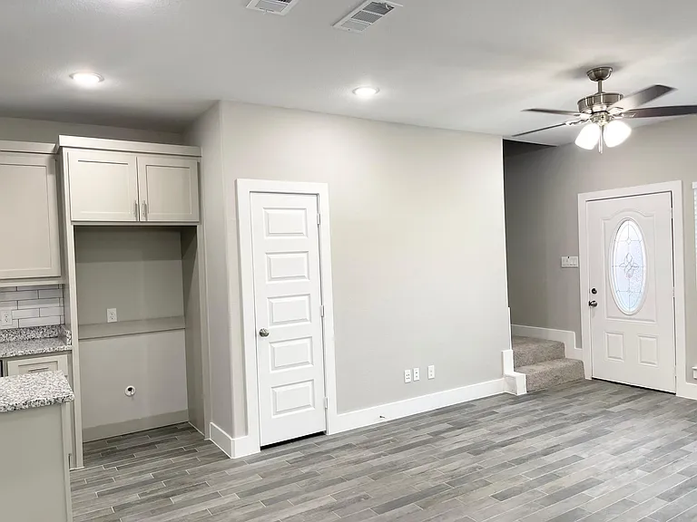 4839 Spindrift Psge — Photo 9