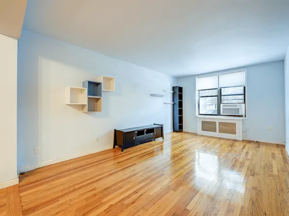 38-15 149th Street image 6 of 40