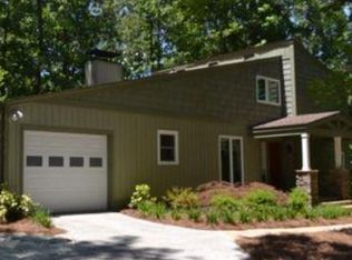 312 Clearview Dr, Hopkins, SC 29061