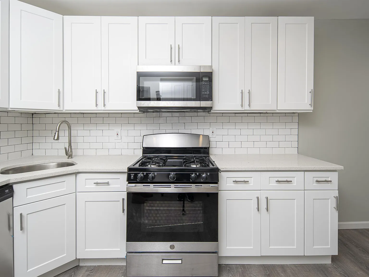 51 14th Street - Unit 1 — Photo 2