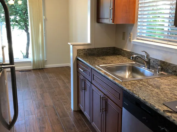2039 Ascot Dr #2, Moraga, CA 94556