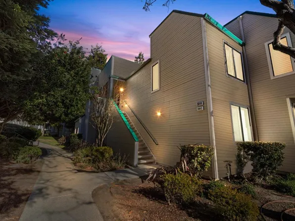 3644 Stoneglen S, Richmond, CA 94806