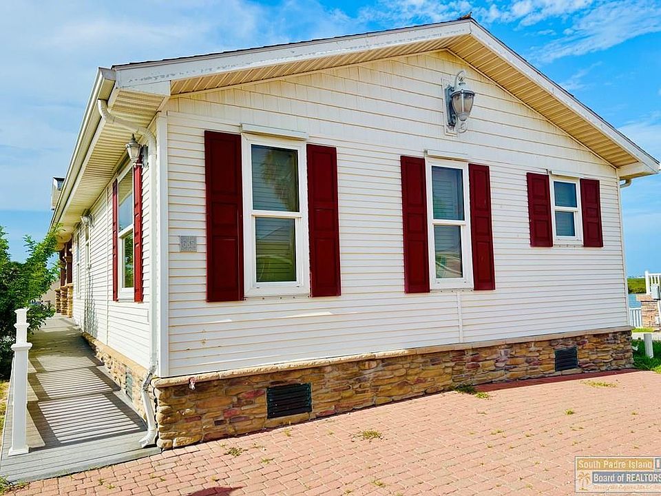 1st image of 685 E Clam Cir