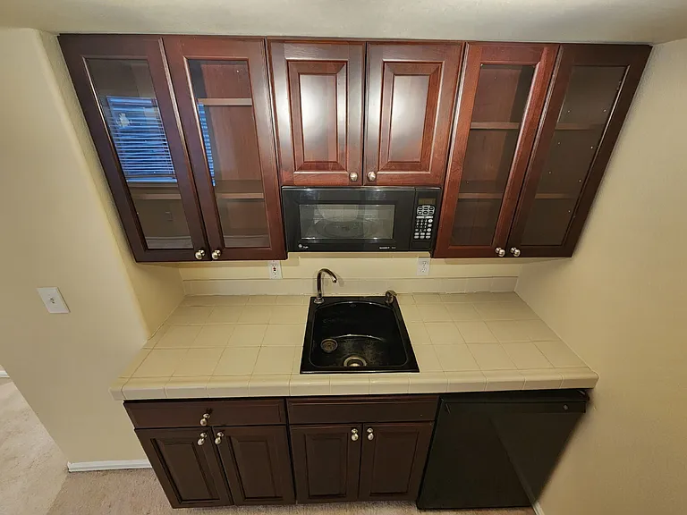 22359 E Lake Ln — Photo 17
