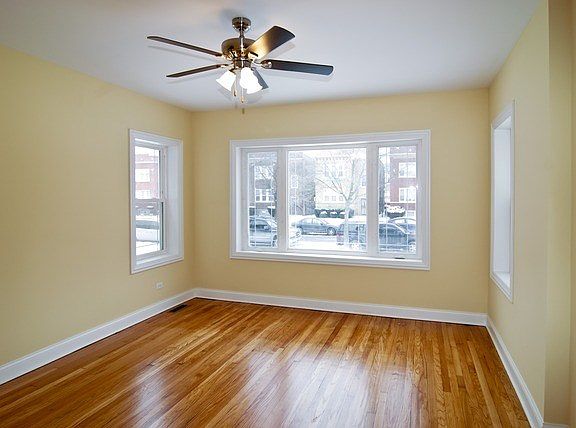 3rd image of 1640 N Luna Ave