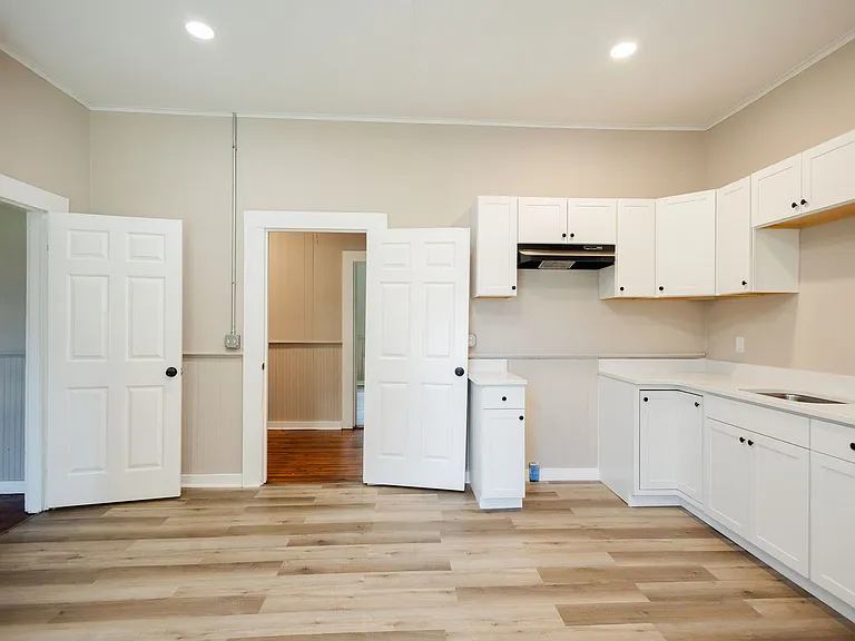 732 Williams St — Photo 29