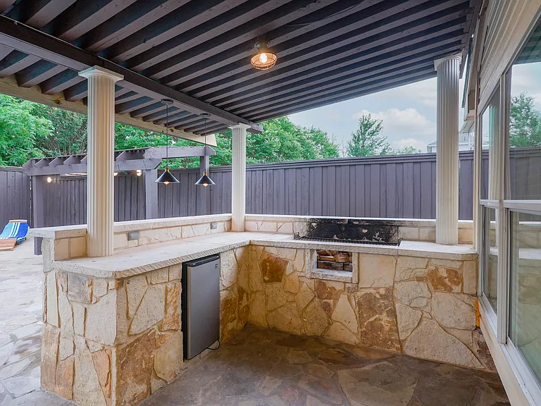 4417 Teal Ct — Photo 9