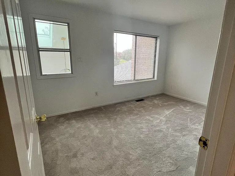 95 Timothy Cir — Photo 17