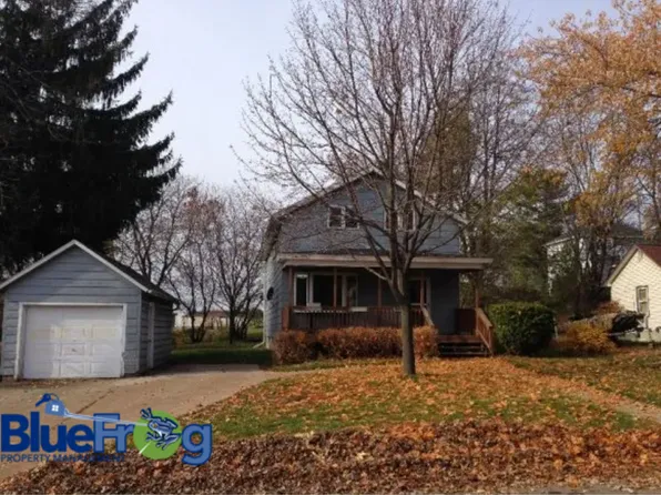 221 S Adams Ave, Berlin, WI 54923