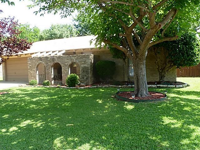 1st image of 133 Edgewood Dr
