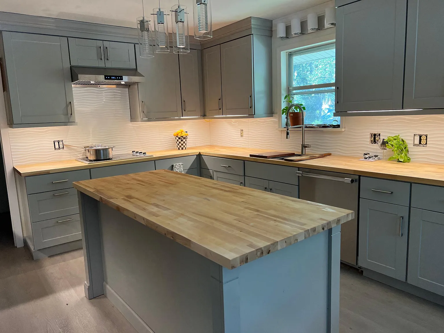 1014 E Cooper Ave — Photo 4