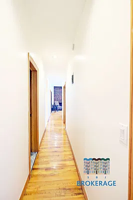 Rented by SBJ Brokerage, LLC | media 21