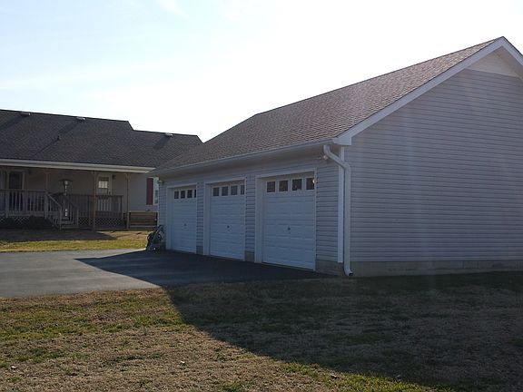 Rear view house/garage