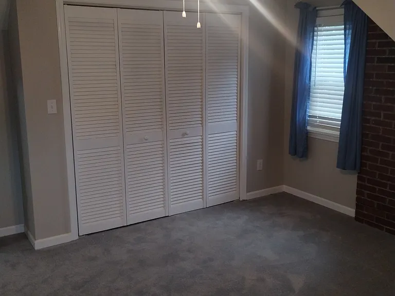 6205 Bixby Ave — Photo 10