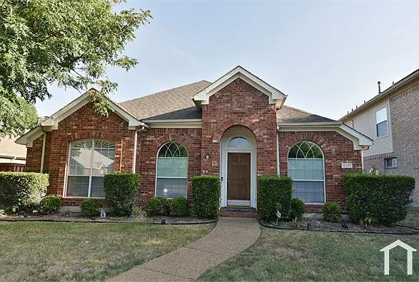 4317 Palmdale Dr — Photo 1