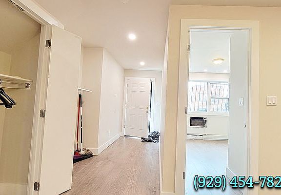 5th image of 114A Linden St #1C