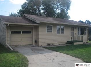 213 N Aurora Ave, Oakland, NE 68045